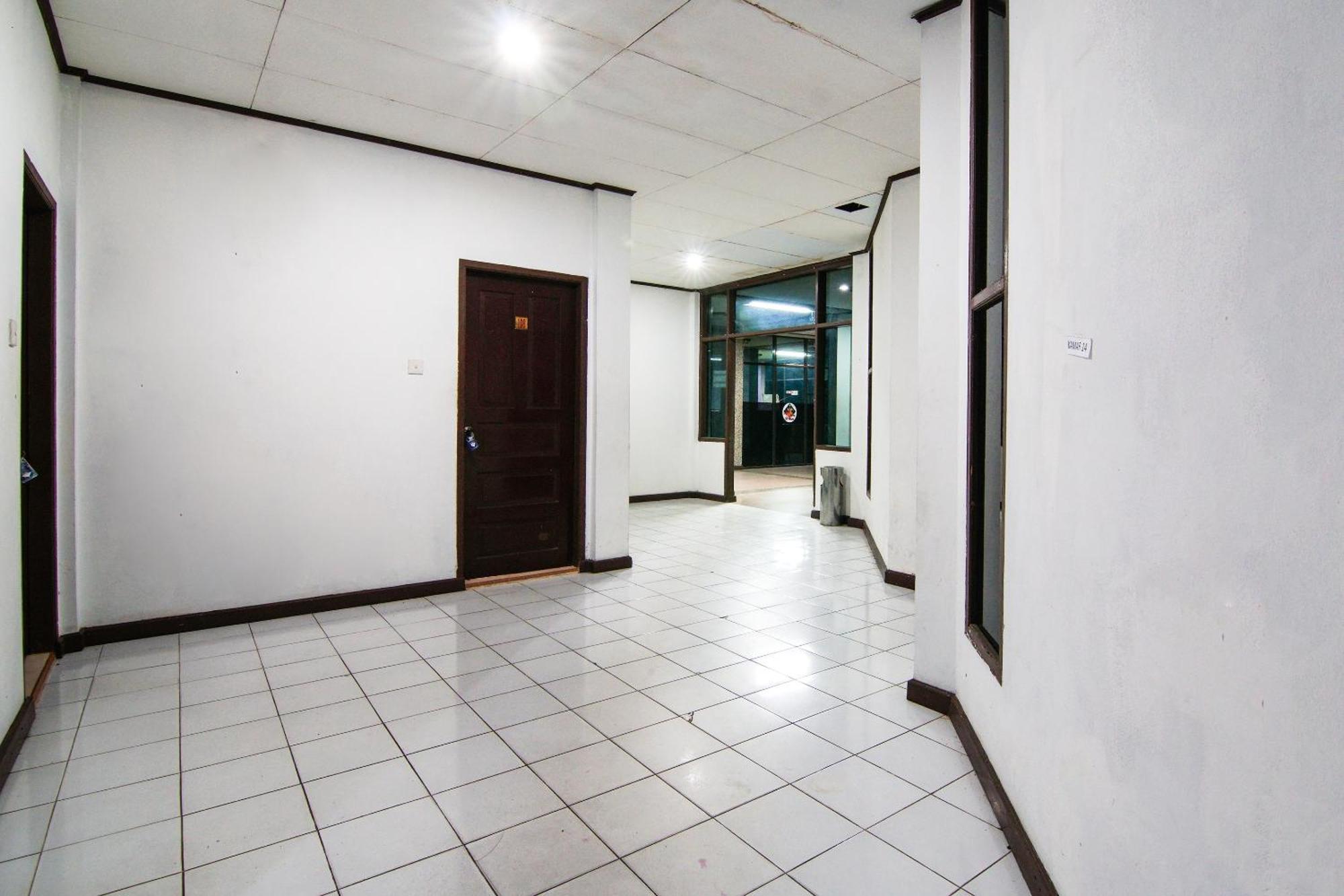 Oyo 92330 Hotel Rindu Sempadan Near Taman Wisata Rindu Sempadan Пеканбару Екстериор снимка