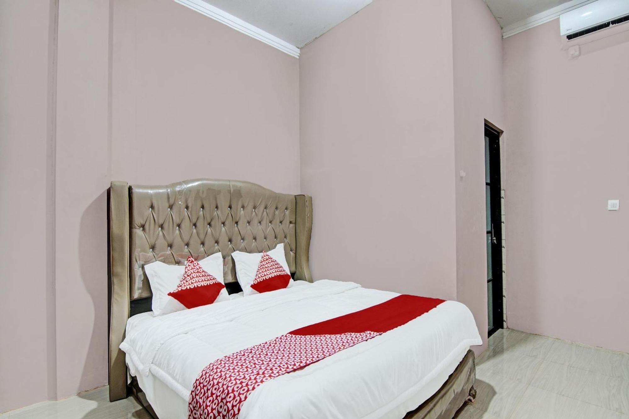 Oyo 92330 Hotel Rindu Sempadan Near Taman Wisata Rindu Sempadan Пеканбару Екстериор снимка